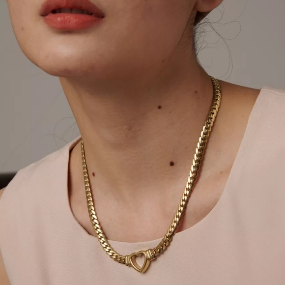 NEW Waterproof 18K Gold Plated Hollow Heart Snake Chain Necklace - Picture 9 of 11